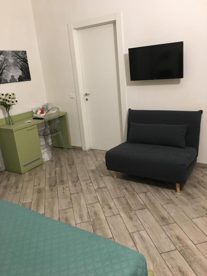 Ariston Tower Bed & Breakfast 2*